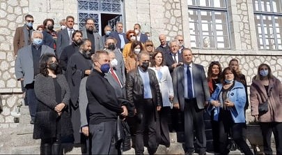Με τη στήριξη και τη συμμετοχή του Δήμου Πύργου διοργανώθηκε διήμερο εκδηλώσεων μνήμης και τιμής στον μεγάλο Έλληνα Μίκη Θεοδωράκη, σε Ζάτουνα και Δημητσάνα