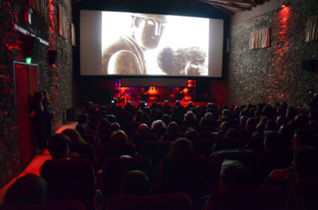 Φεστιβάλ Ολυμπίας- Στους ρυθμούς του ντοκιμαντέρ η Αμαλιάδα: Εναρκτήρια εκδήλωση του Kids & Docs στο Cine Cinema - Ξεκινούν τα ειδικά αφιερώματα