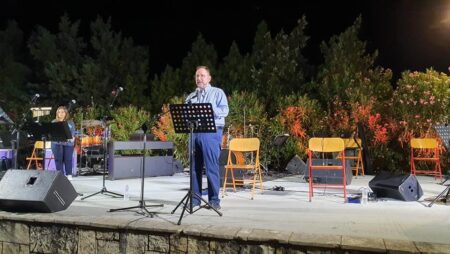 Μαγική βραδιά στα Καβάσιλα με τραγούδια μελοποιημένης ποίησης από τον Μ. Θεοδωράκη- Τη συναυλία διοργάνωσε το τμήμα Πολιτισμού της Περιφέρειας στο 10ο Φεστιβάλ Δήμου Πηνειού (photos)
