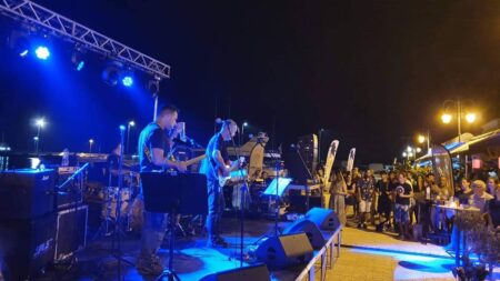 Τα «Υπόγεια ρεύματα» ξεσήκωσαν το κοινό στο Κατάκολο! - Μια ακόμα μοναδική συναυλία διοργάνωσε το βράδυ του Σαββάτου το τμήμα Πολιτισμού της Περιφέρειας Δυτικής Ελλάδας (Photos)
