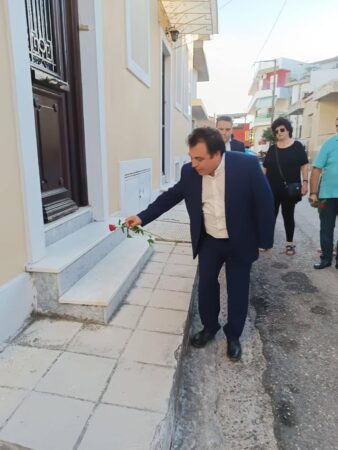 Δήμος Πύργου: Επιμνημόσυνη δέηση για τον έναν χρόνο από το θάνατο του Μίκη Θεοδωράκη (photos)