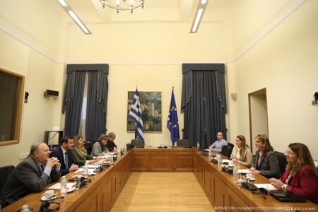 Εθιμοτυπική συνάντηση του Προεδρείου της ΚΟΦ Ελλάδας-Παναμά με την Πρέσβη του Παναμά στην Αθήνα